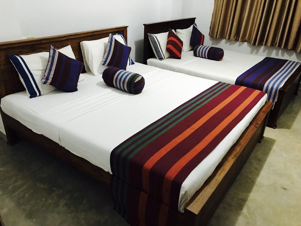 Diamond Lake Tourist Rest Anuradhapura Exterior foto